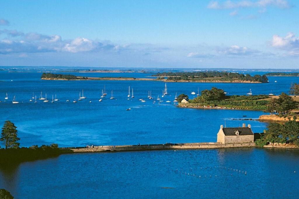 Holiday home Charmante Maison De Pecheur Dans Le Golfe Du Morbihan Arzon